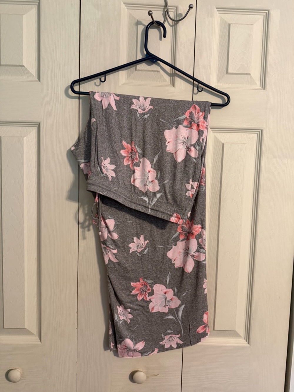 Gray Floral lightweight knit pants with Pink Blooms.